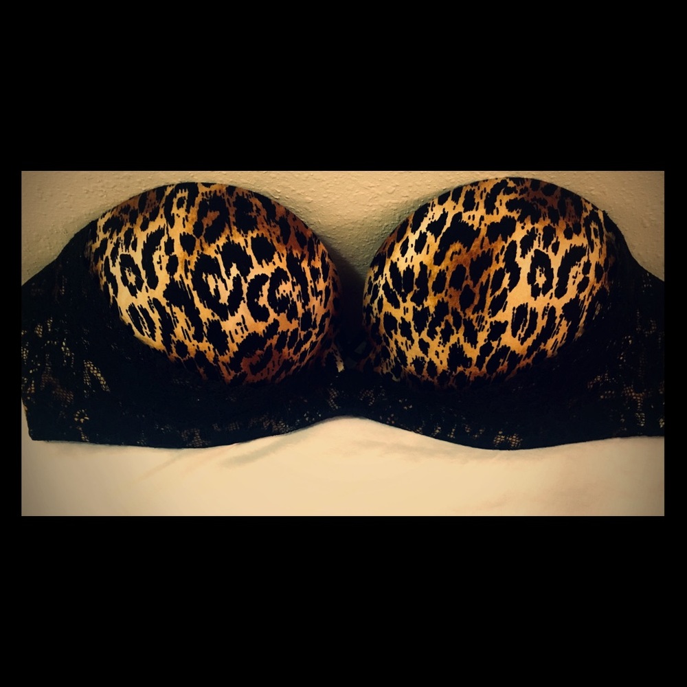 Victoria’s Secret Strapless Push-Up Bra.